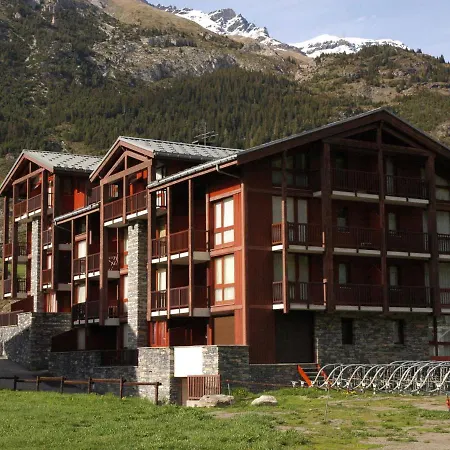 4 Personnes Avec Balcon Au Pied Des Pistes - A Val-cenis - Fr-1-508-160 *