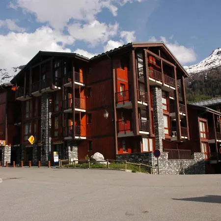 4 Personnes Avec Balcon Au Pied Des Pistes - A Val-cenis - Fr-1-508-160 * Lanslevillard